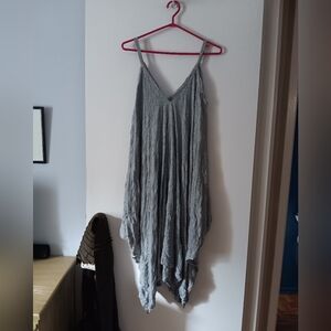 LAUREN VIDAL Grey Crinkle Apron Dress L / XL